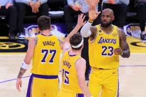 上赛季空接助攻总数排名：詹东里齐进前7 东契奇101个断档最高