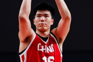 媒体人：能里能外是焦泊乔的特点 他只是需要一个合适的爆发时机