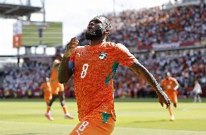 迪马济奥：凯西是尤文图斯中场引援热门人选，但需要先送走阿图尔