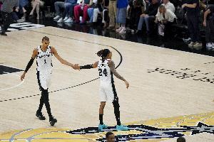 文班亚马谈季后赛感悟：教练团队 球员天赋 执行力都很关键
