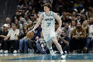 黄蜂球员2K能力值：布兰登·米勒85最高 克尼佩尔84紧随其后