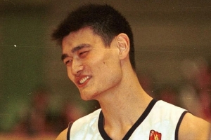 又是阿拉？上海队曾给NBA开条件 选姚明得掏钱找平替外援&建场馆