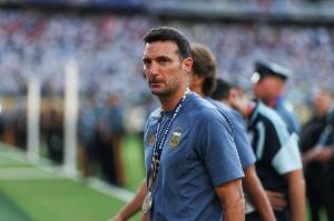 奥莱报：后梅西时代的阿根廷，留住斯卡洛尼是球队平稳过渡最优解