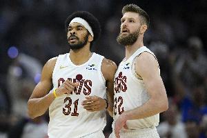 迪恩·韦德：在骑士七年最难忘的是兄弟情谊 阿伦是我最好的哥们