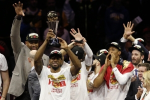 特伦斯·罗斯：猛龙夺冠改变了NBA历史 从那后再也没有两连冠