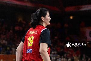 杨毅谈中国女篮：你以为现在就是最痛苦时期了？痛苦的还在后面呢