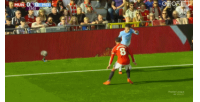 混乱！福登染红时VAR正检查恩佐可能的点球，最后认为B费动作轻微