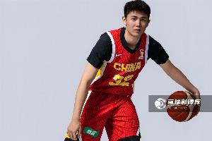 继续加油吧！媒体人：李悦洲确实还有进步的空间 还需要积累经验