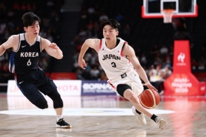 要重点盯防！黑川虎徹10中6砍全场最高23分 战韩国拿21分