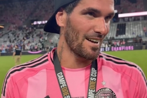 德保罗：很高兴又为迈阿密赢得奖杯，这支球队得习惯夺冠的感觉