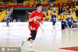 不理想！庞峥麟7投2中&三分1中0得到8分2板2助