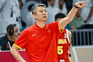 解说：输了就是输了何况是输这么多 别找借口和理由了 下课吧