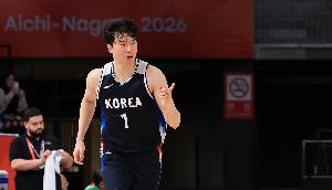 免兵役的诱惑！亚运男篮半决赛韩国半场36-24领先伊朗 李贤重11分