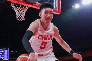 媒体人：廖三宁打核心不扛压 现在的中国男篮是平民球队