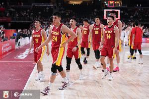 记者：日本男篮亚运阵容顶多算2.5-3队 根本算不上所谓的2队