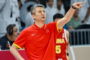 中国青年报评男篮：指挥问题不能回避 郭士强对球员要求过于机械