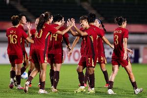 头名出线！中国女足2胜1平头名晋级亚运8强！将战E组第3越南/泰国