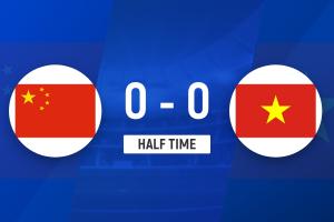 半场-U16国足0-0越南U16 陈政飞造点+失点王庭明光头球中柱