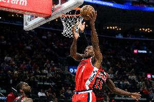 巴雷特：伦纳德是名人堂赢家 他必定能与球队产生很好的化学反应