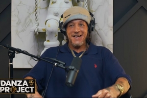德隆蒂：每个人都想要我这种队友包括乔丹 虽然他自己还没意识到