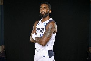 McMahon：欧文完全愿意留在独行侠 但截止日前被交易我不会惊讶