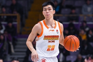 自信心强了不少！庞峥麟8中6&三分4中3砍下19分2板4助