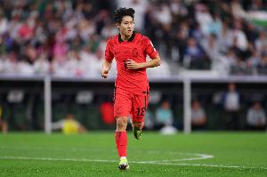 世体：李刚仁在韩国队自由度远不及在马竞，这限制了他的创造力