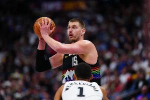 白巧克力：约基奇的传球是我见过最好之一 和普通优秀传球手不同