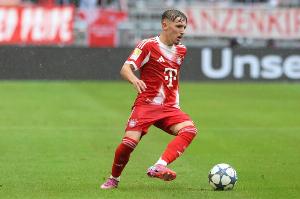 卡尔：我一直都是拜仁球迷，14岁时不顾父母反对坚持加盟拜仁青训