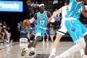 实力毋庸置疑！施罗德13中7拿下19分4板6助1断
