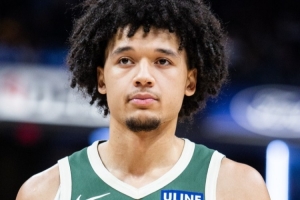 生涯首战可圈可点！10号秀伯里斯三分2中2&罚球5中4 砍下12分5板